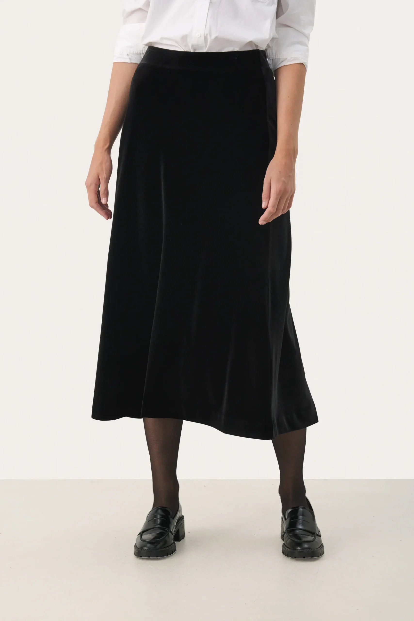 MeyaPW Skirt
