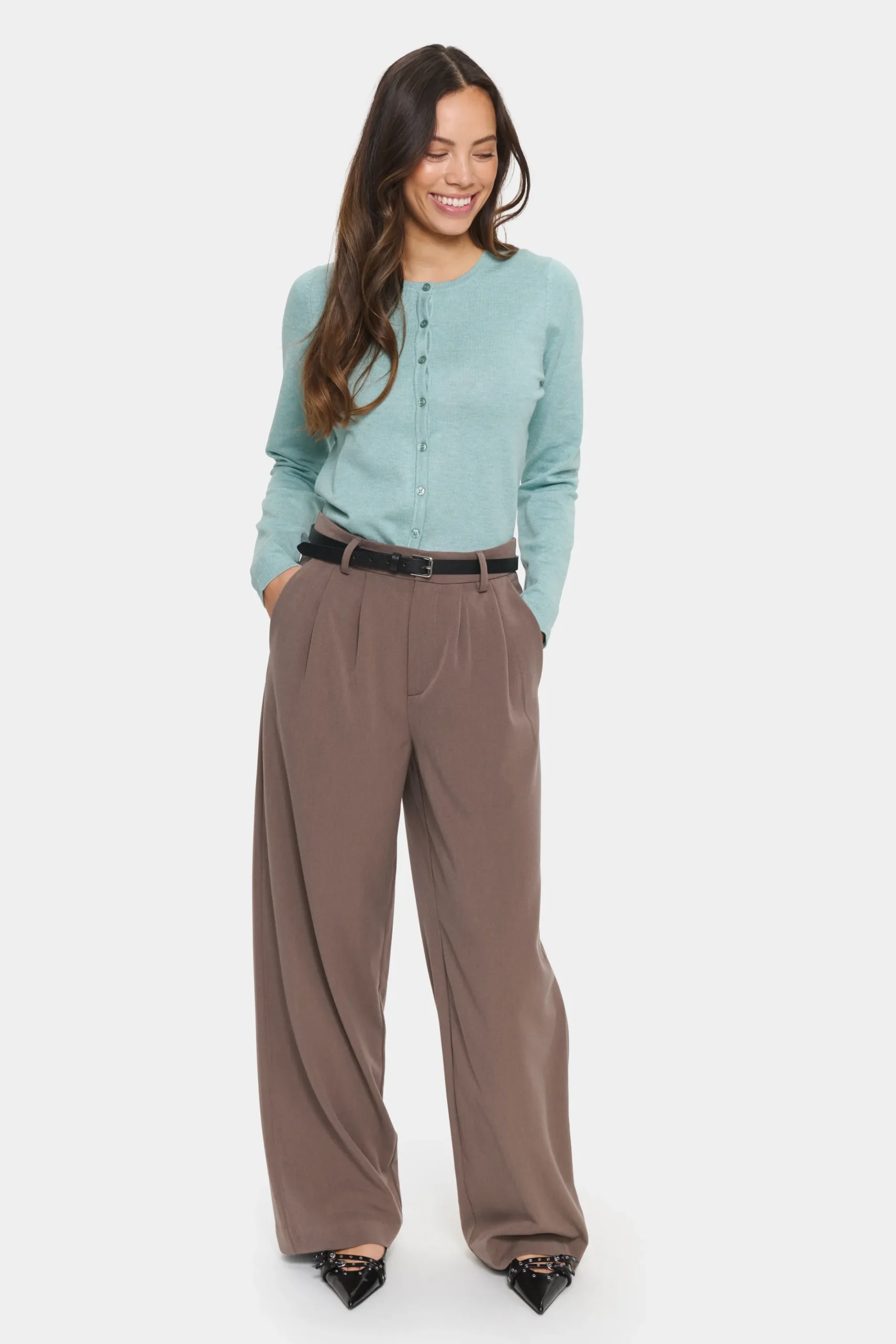 MilaSZ R-Neck Cardigan