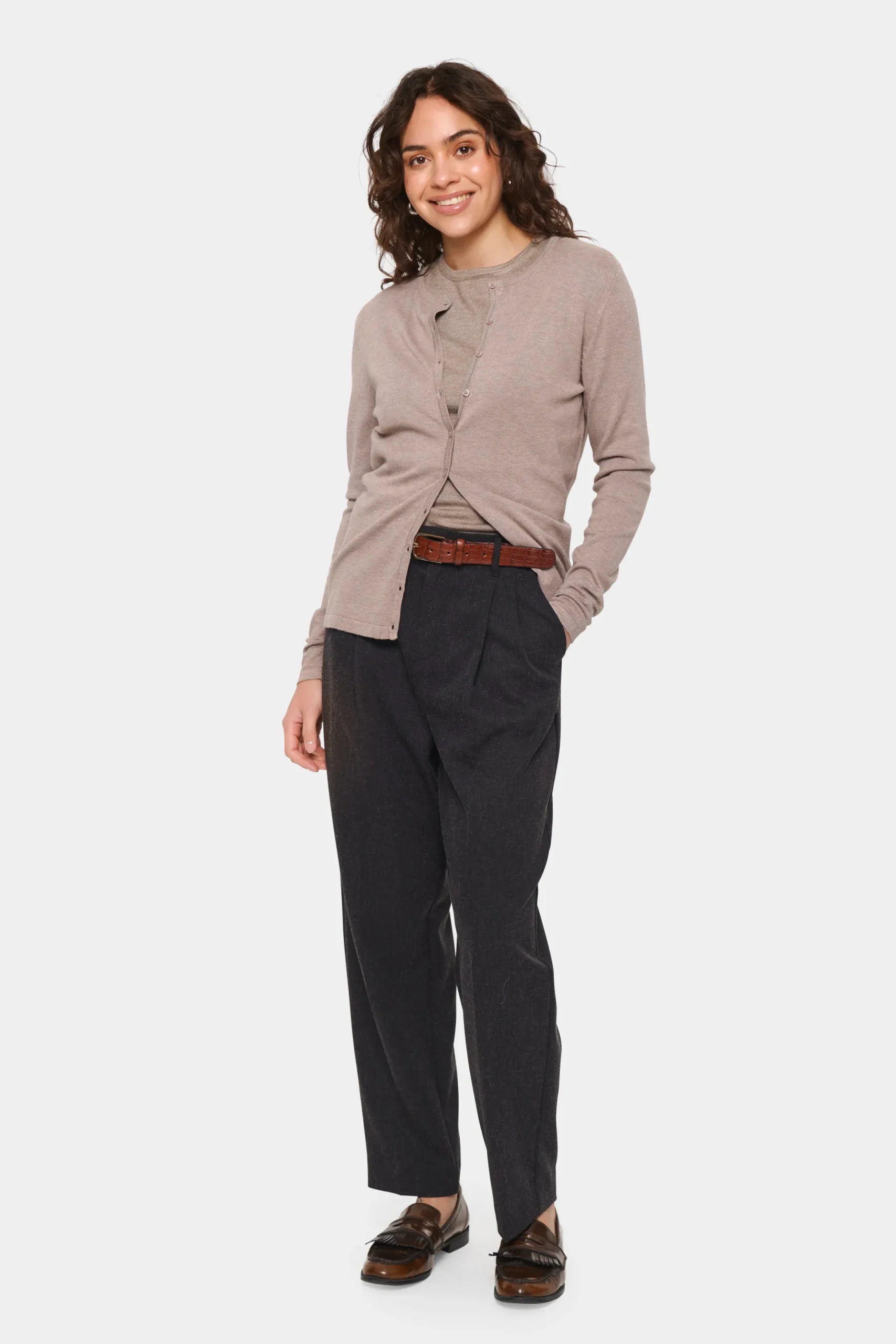MilaSZ R-Neck Cardigan