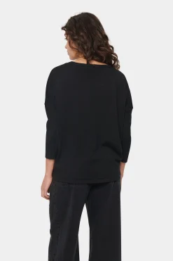 MilaSZ R-Neck Pullover