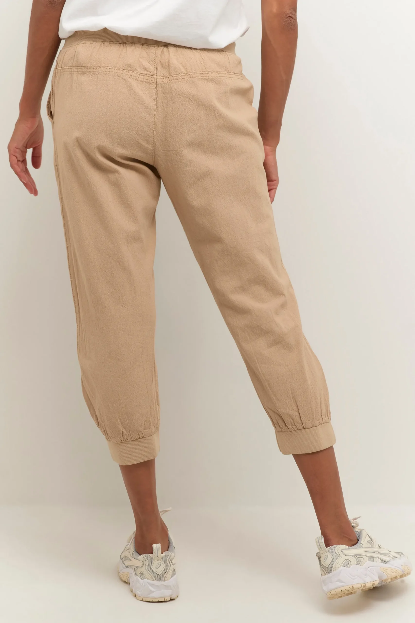 Naya Capri pants