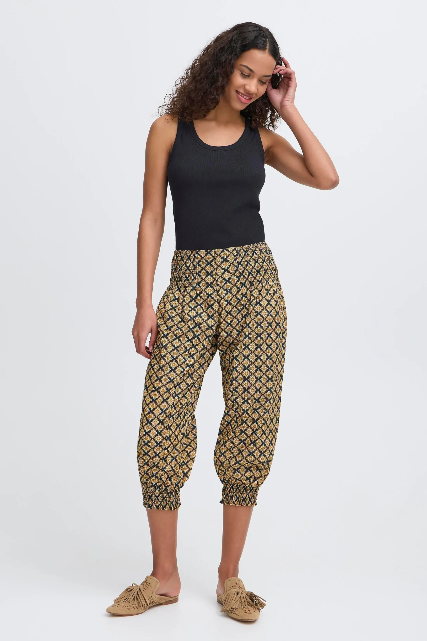 PZJILL Trousers