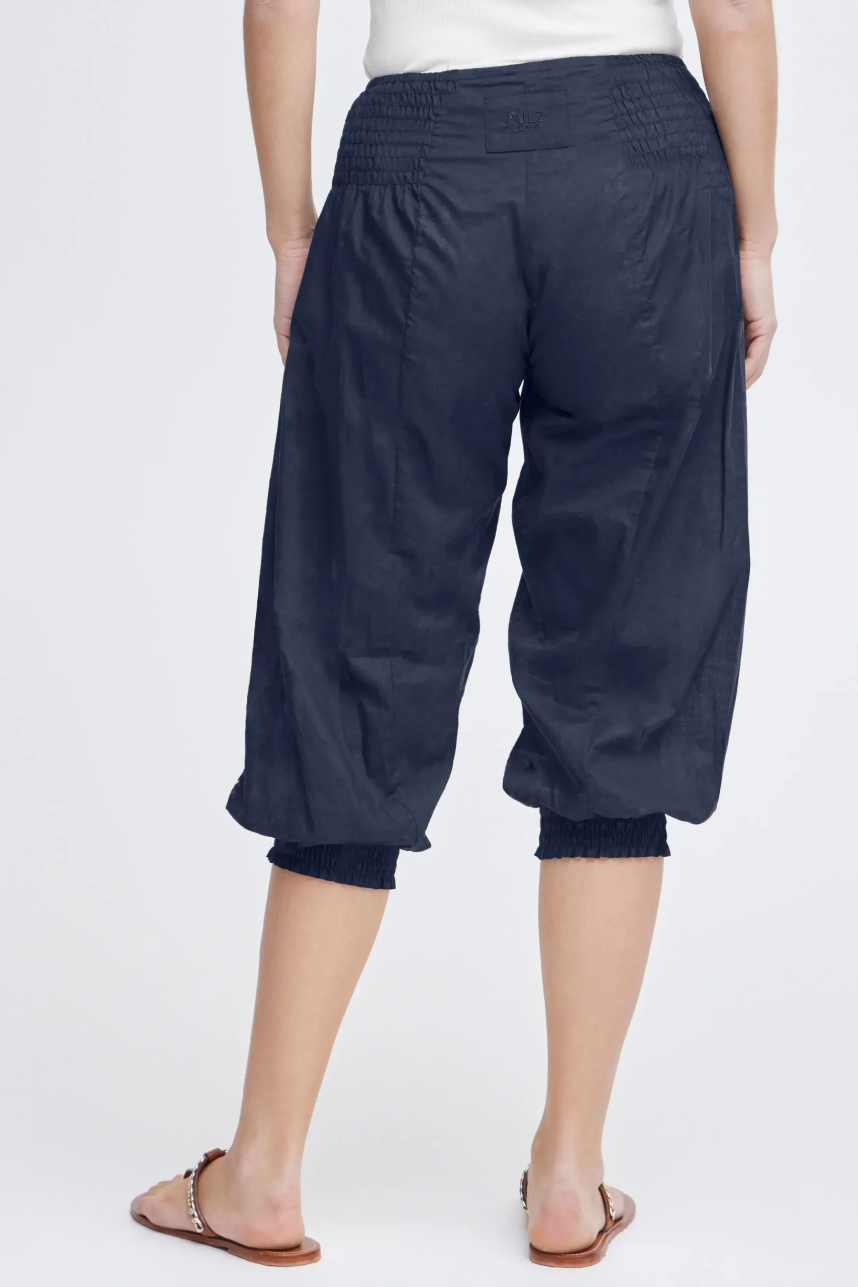 PZJILL Trousers