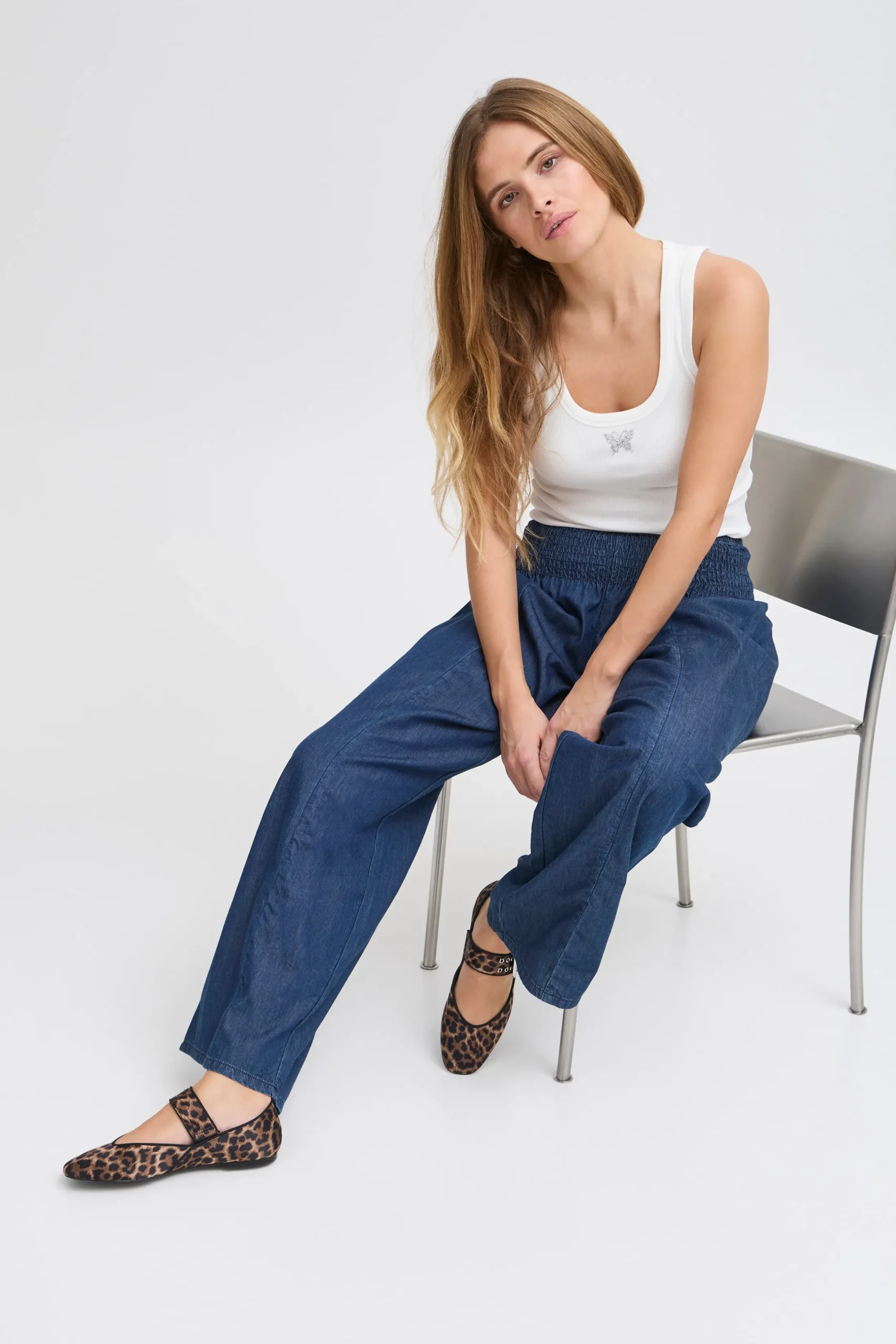 PZJILL Trousers