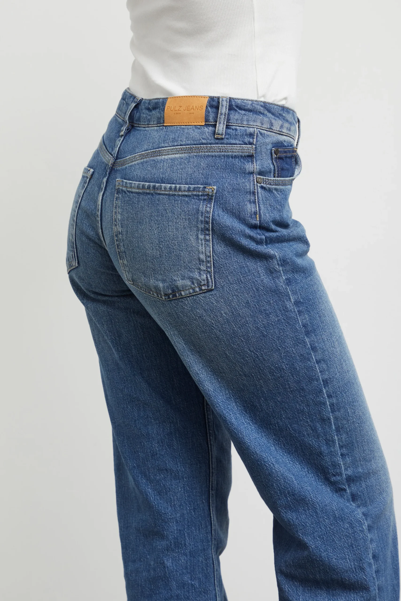 PZVEGA Jeans