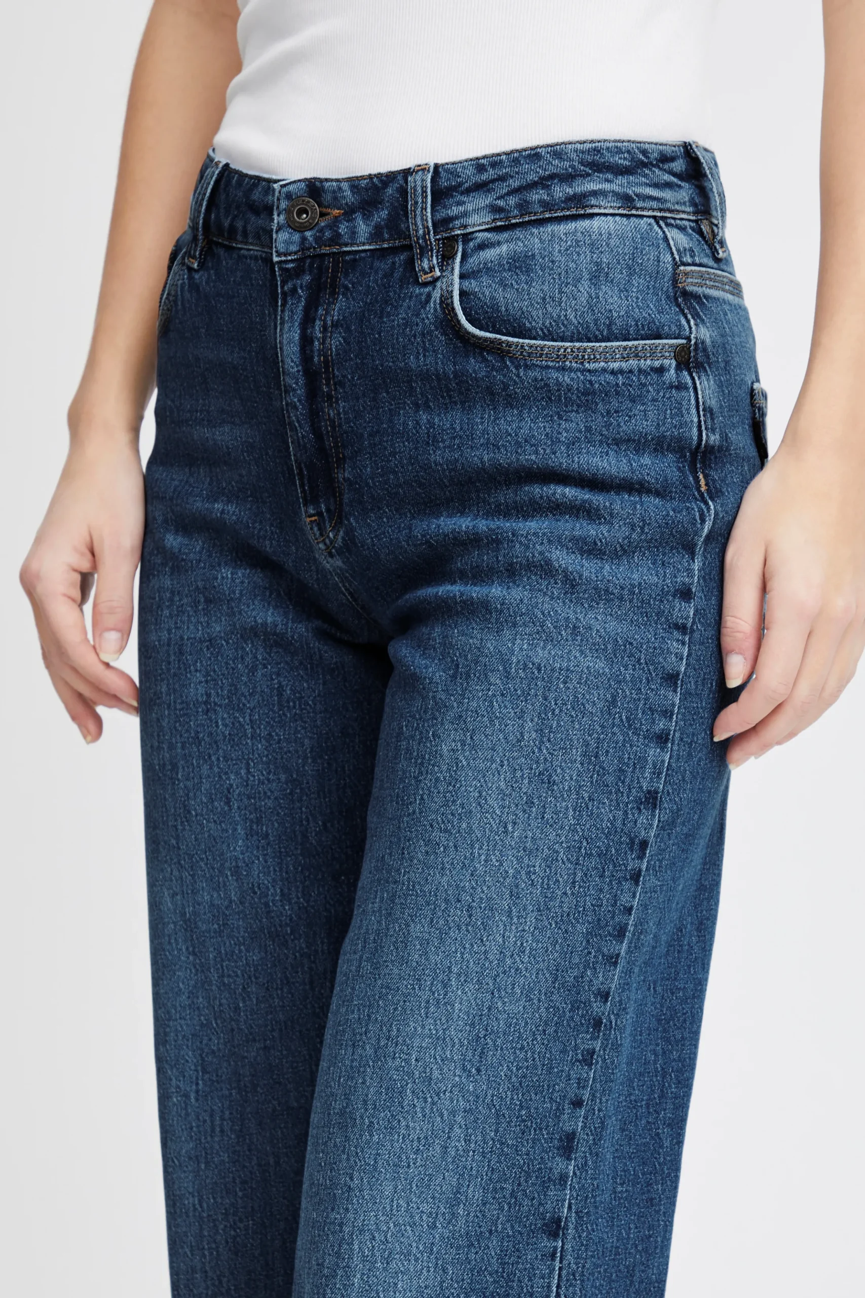 PZVEGA Jeans