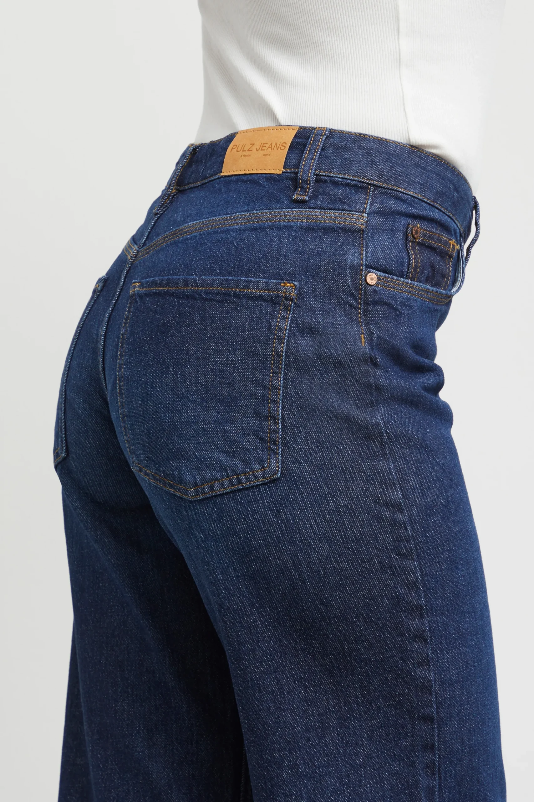 PZVEGA Jeans