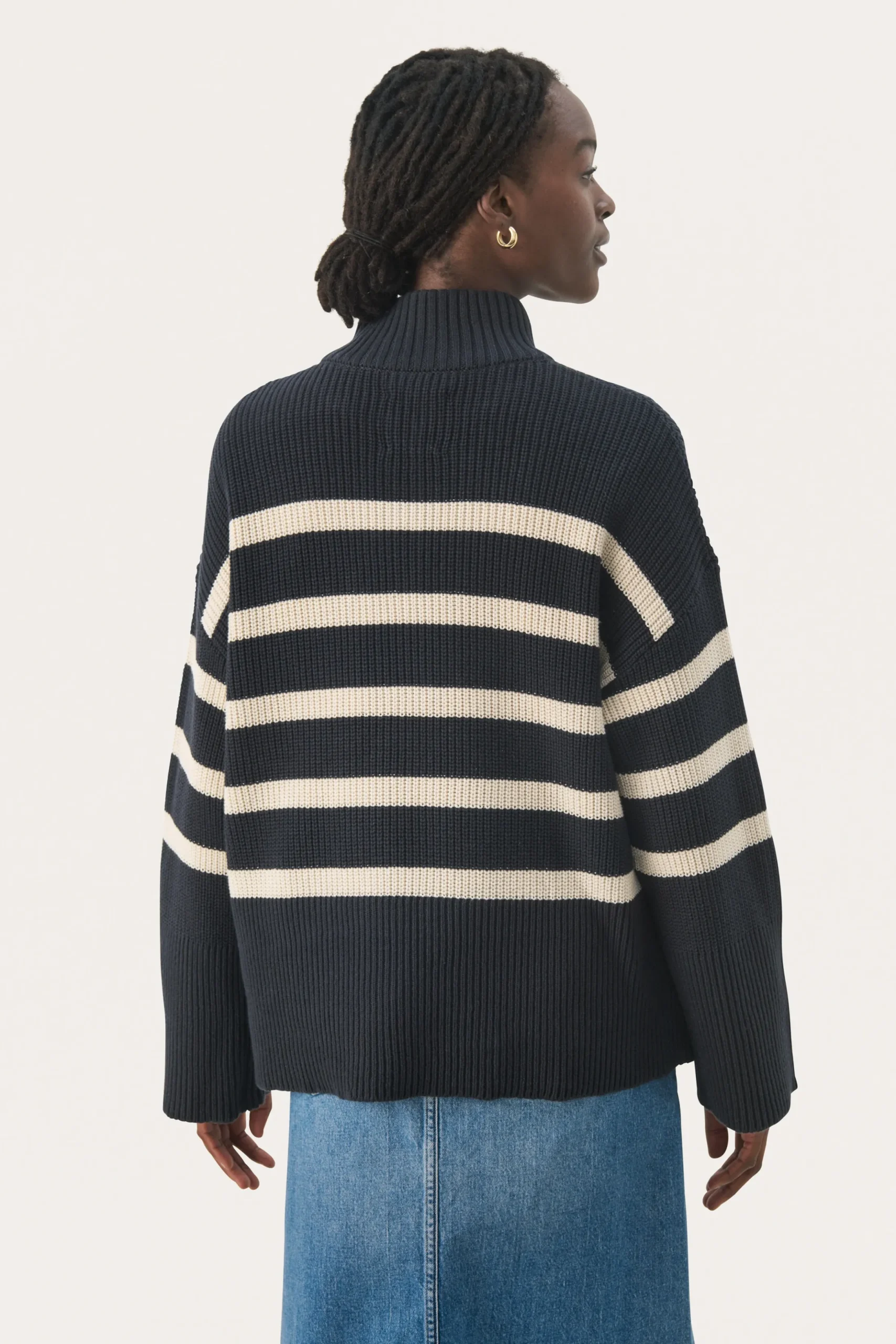 RajanaPW Pullover