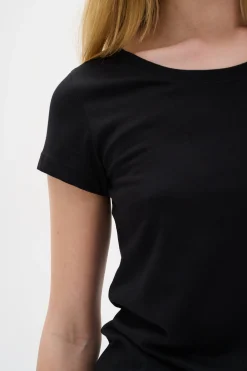 Rena T-shirt