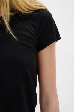 Rena T-shirt