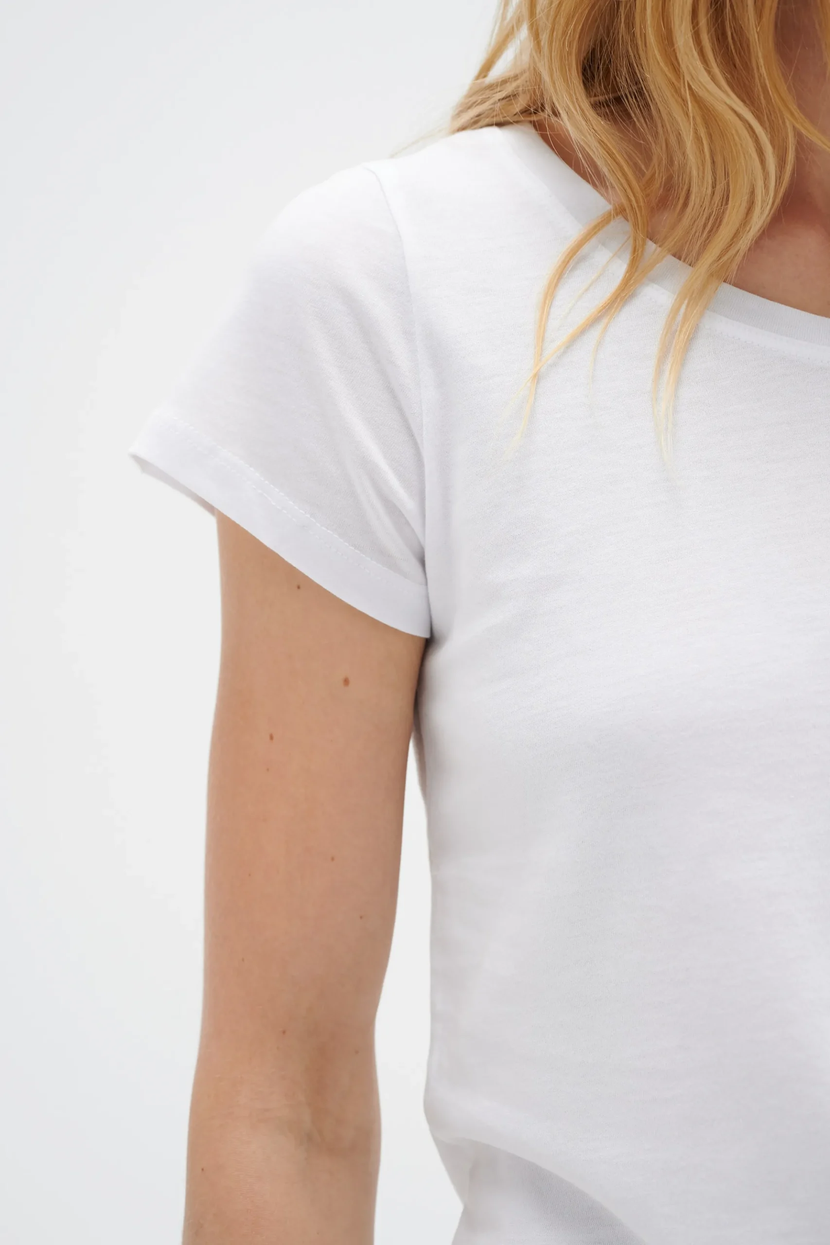 Rena T-shirt