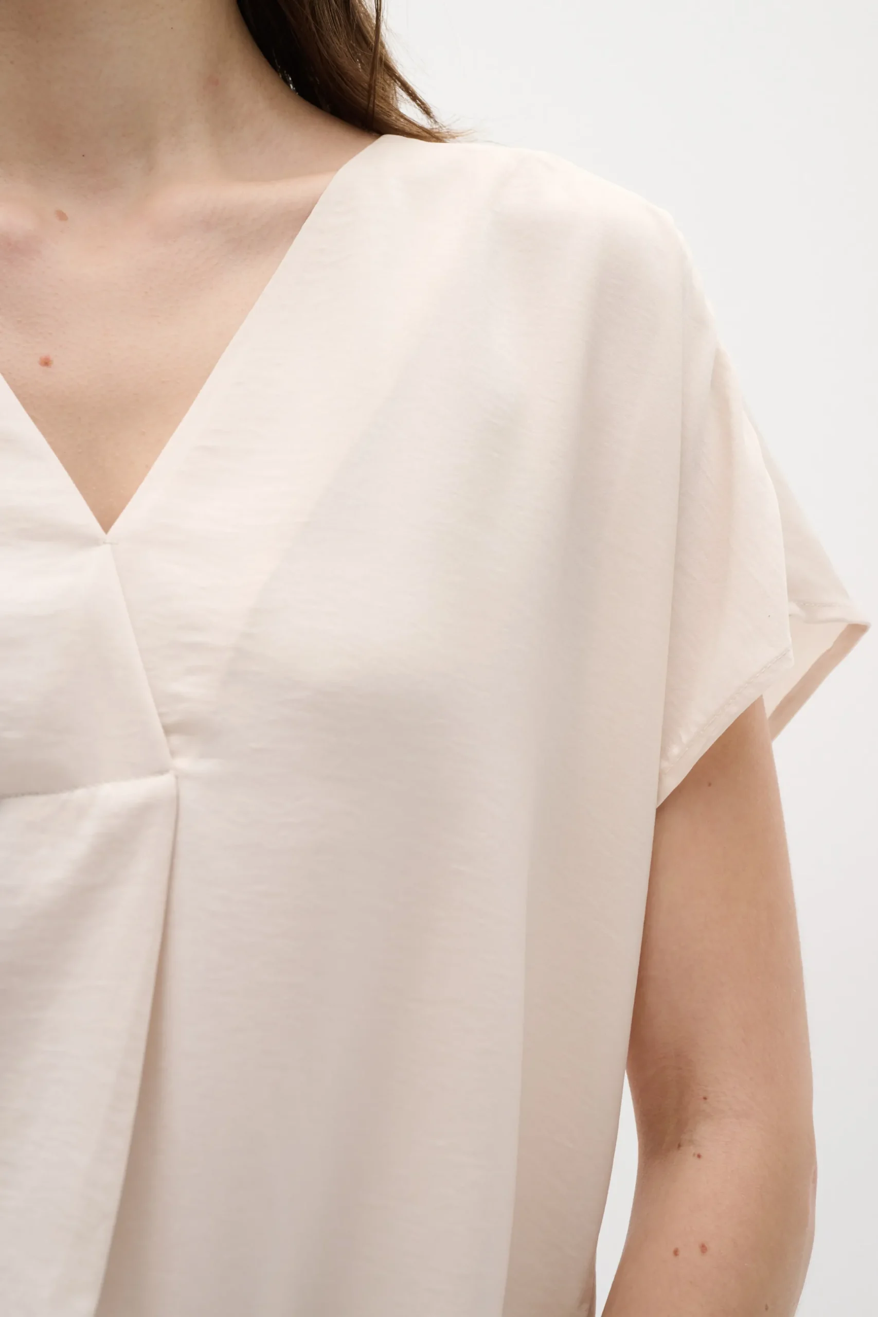 RindaIW Blouse