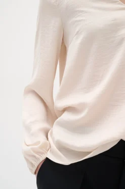 RindaIW Blouse
