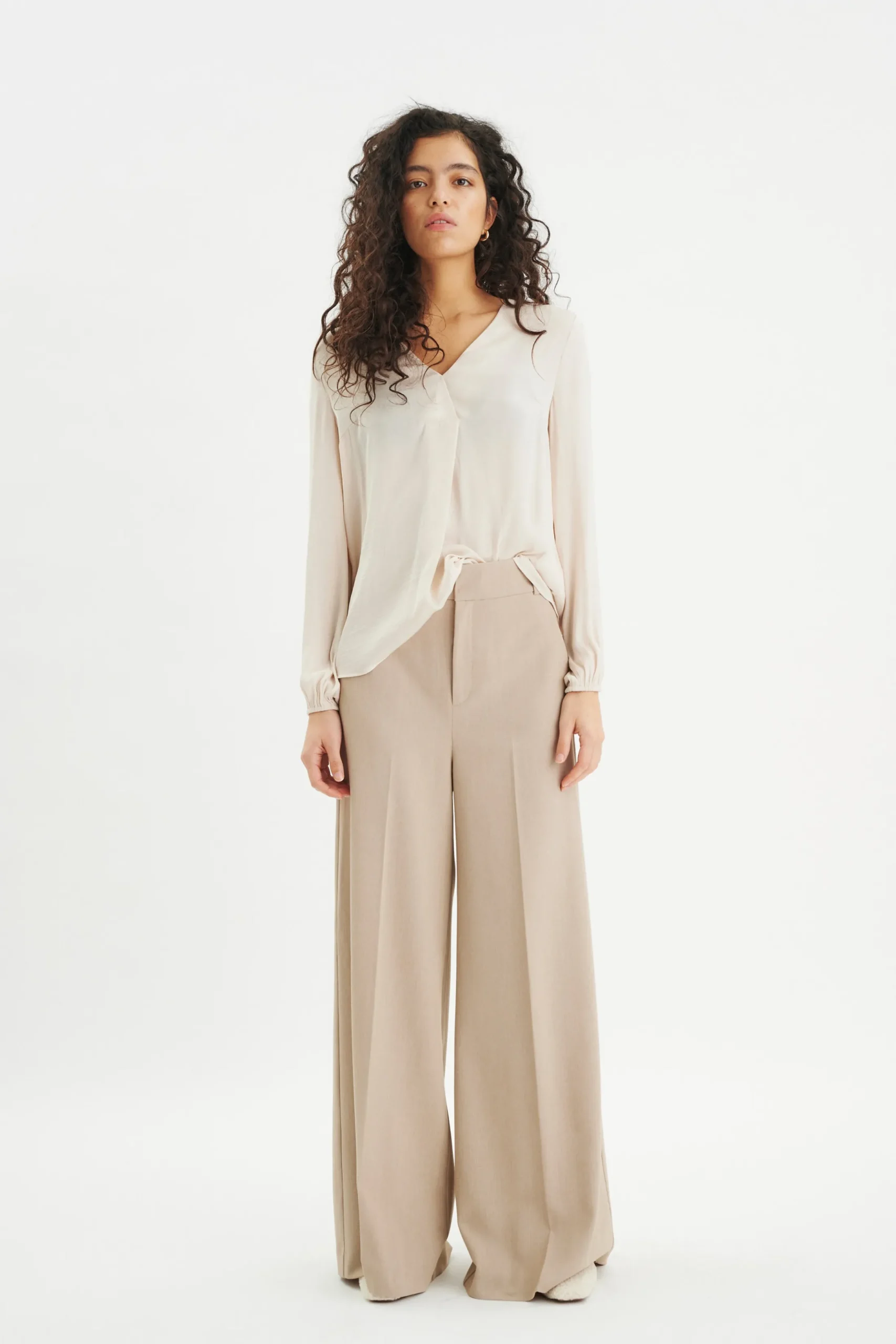 RindaIW Blouse