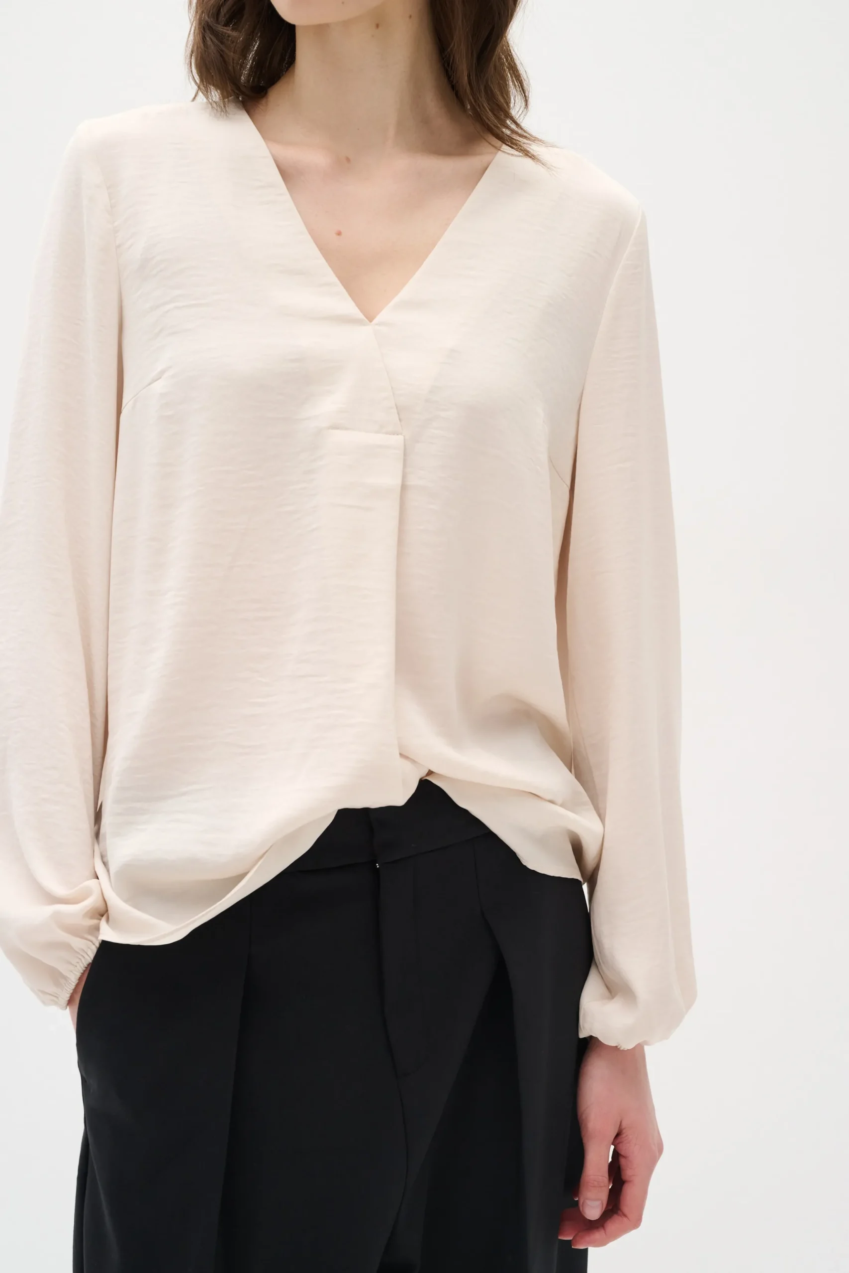 RindaIW Blouse