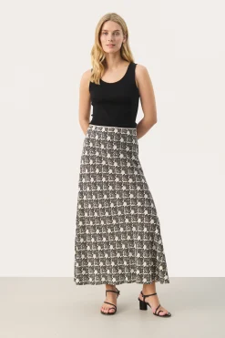 RinPW Skirt