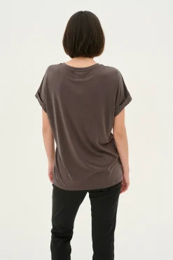 Short sleeved t-shirt