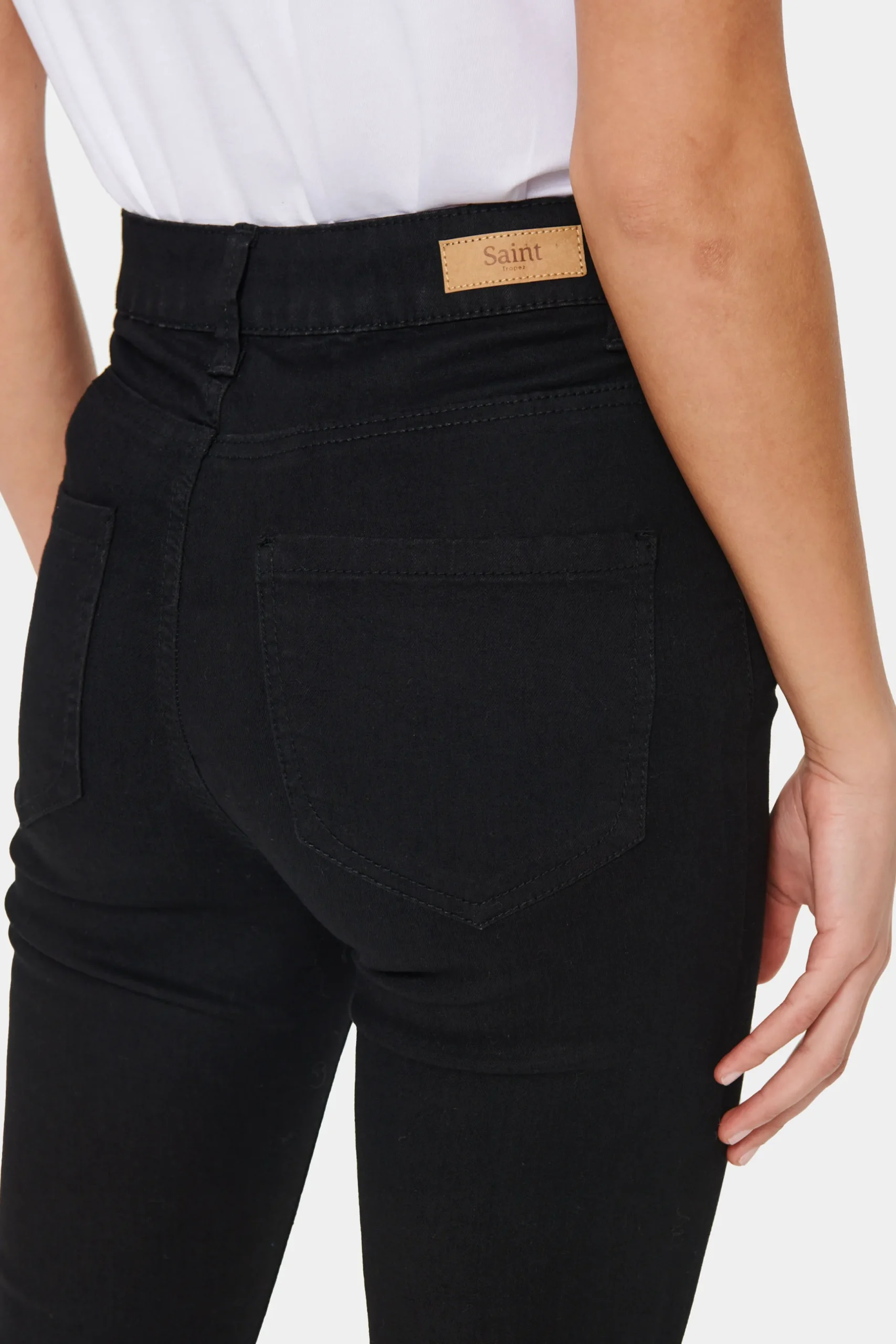 T5757, Jeans