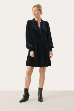 ViggasePW Dress
