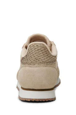 Ydun Shoe